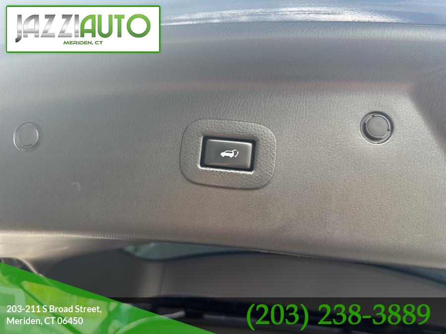2016 INFINITI QX80 4WD 4dr, available for sale in Meriden, Connecticut | Jazzi Auto Sales LLC. Meriden, Connecticut 2016 INFINITI QX80 4WD 4dr, available for sale in Meriden, Connecticut | Jazzi Auto Sales LLC. Meriden, Connecticut