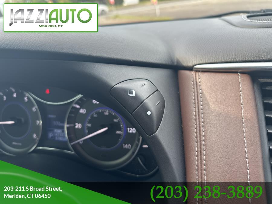 2016 INFINITI QX80 4WD 4dr, available for sale in Meriden, Connecticut | Jazzi Auto Sales LLC. Meriden, Connecticut 2016 INFINITI QX80 4WD 4dr, available for sale in Meriden, Connecticut | Jazzi Auto Sales LLC. Meriden, Connecticut