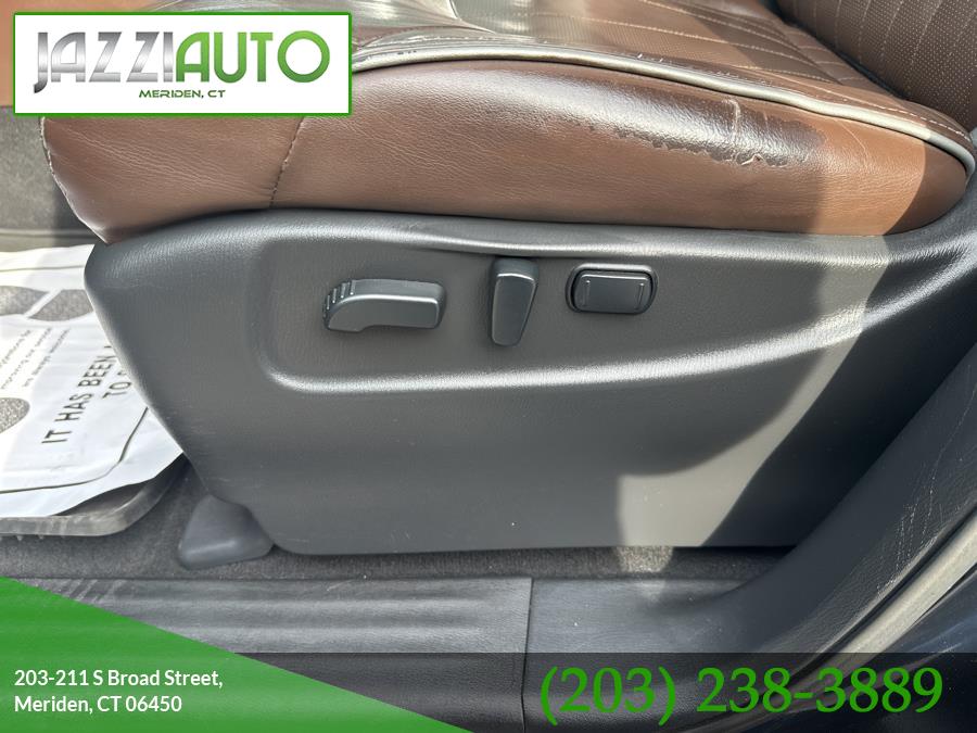 2016 INFINITI QX80 4WD 4dr, available for sale in Meriden, Connecticut | Jazzi Auto Sales LLC. Meriden, Connecticut 2016 INFINITI QX80 4WD 4dr, available for sale in Meriden, Connecticut | Jazzi Auto Sales LLC. Meriden, Connecticut