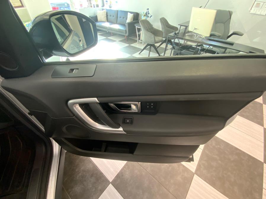 2019 Land Rover Discovery Sport HSE 4WD, available for sale in Hartford, Connecticut | Franklin Motors Auto Sales LLC. Hartford, Connecticut 2019 Land Rover Discovery Sport HSE 4WD, available for sale in Hartford, Connecticut | Franklin Motors Auto Sales LLC. Hartford, Connecticut
