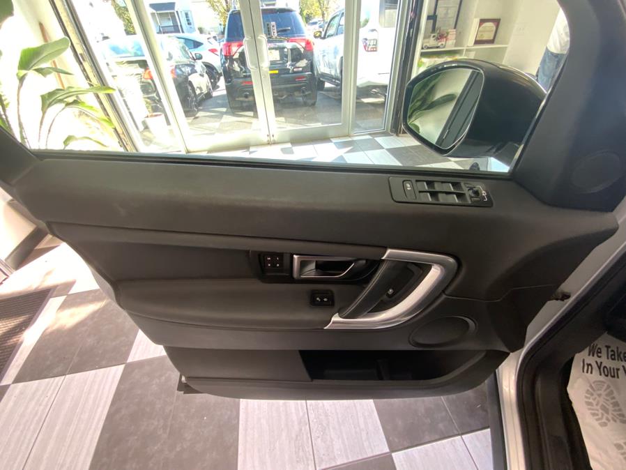 2019 Land Rover Discovery Sport HSE 4WD, available for sale in Hartford, Connecticut | Franklin Motors Auto Sales LLC. Hartford, Connecticut 2019 Land Rover Discovery Sport HSE 4WD, available for sale in Hartford, Connecticut | Franklin Motors Auto Sales LLC. Hartford, Connecticut
