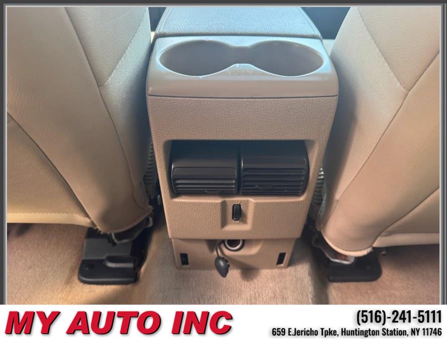 2010 Mercury Mountaineer AWD 4dr Premier, available for sale in Huntington Station, New York | My Auto Inc.. Huntington Station, New York 2010 Mercury Mountaineer AWD 4dr Premier, available for sale in Huntington Station, New York | My Auto Inc.. Huntington Station, New York