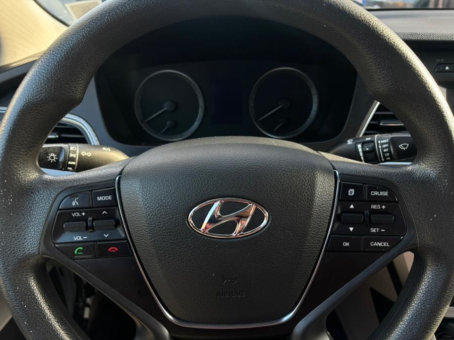 2017 Hyundai Sonata SE 2.4L PZEV, available for sale in Brooklyn, New York | Carsbuck Inc.. Brooklyn, New York 2017 Hyundai Sonata SE 2.4L PZEV, available for sale in Brooklyn, New York | Carsbuck Inc.. Brooklyn, New York