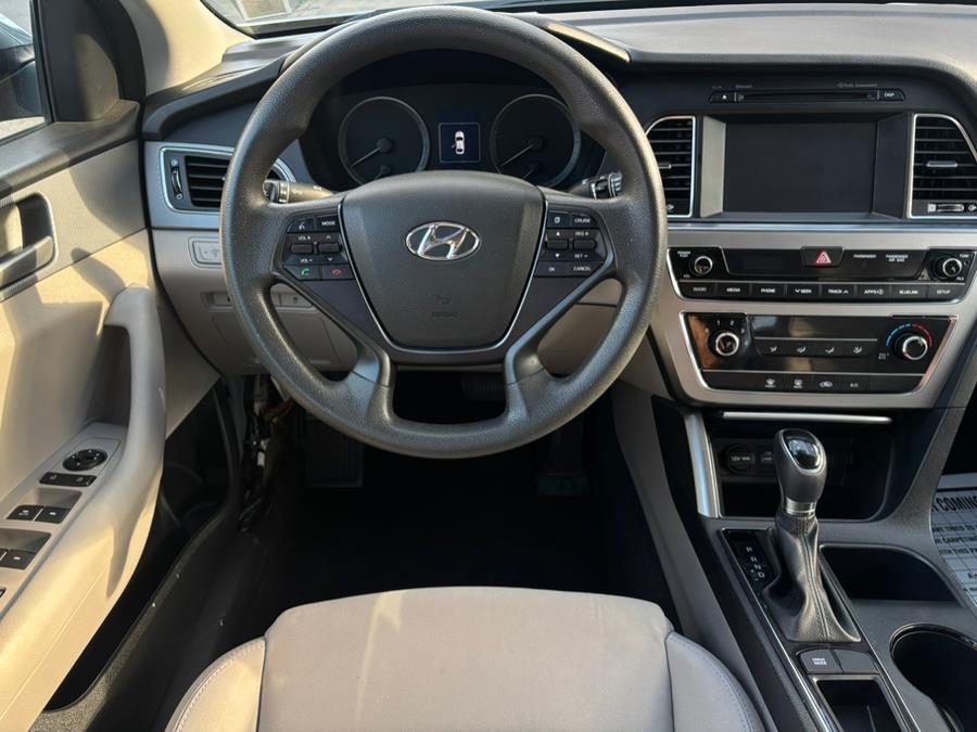 2017 Hyundai Sonata SE 2.4L PZEV, available for sale in Brooklyn, New York | Carsbuck Inc.. Brooklyn, New York 2017 Hyundai Sonata SE 2.4L PZEV, available for sale in Brooklyn, New York | Carsbuck Inc.. Brooklyn, New York