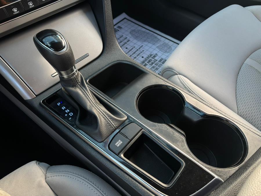 2017 Hyundai Sonata SE 2.4L PZEV, available for sale in Brooklyn, New York | Carsbuck Inc.. Brooklyn, New York 2017 Hyundai Sonata SE 2.4L PZEV, available for sale in Brooklyn, New York | Carsbuck Inc.. Brooklyn, New York