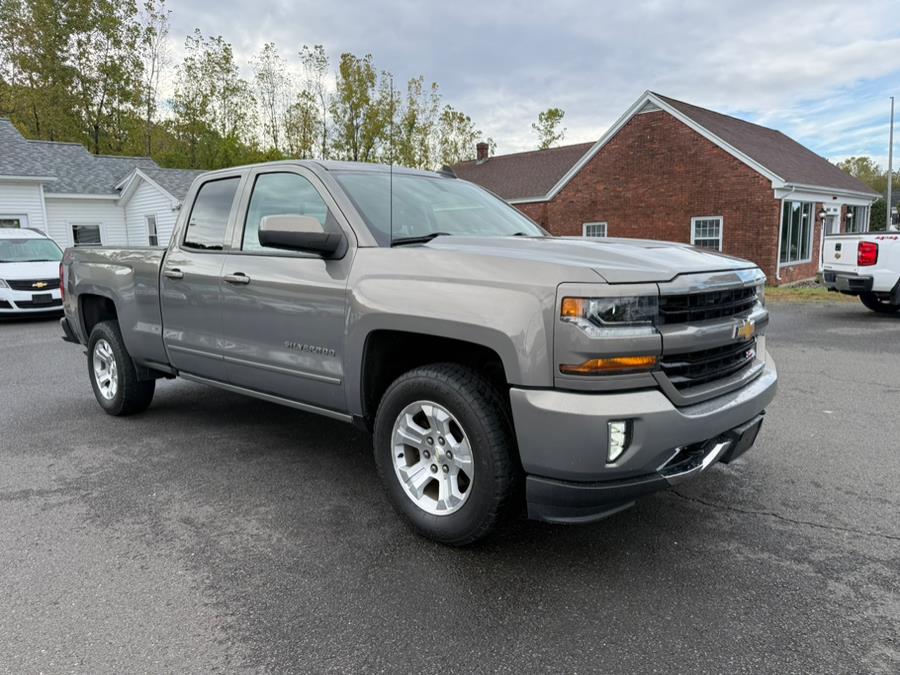 2017 Chevrolet Silverado 1500 4WD Double Cab 143.5" LT w/2LT, available for sale in Southwick, Massachusetts | Country Auto Sales. Southwick, Massachusetts 2017 Chevrolet Silverado 1500 4WD Double Cab 143.5" LT w/2LT, available for sale in Southwick, Massachusetts | Country Auto Sales. Southwick, Massachusetts