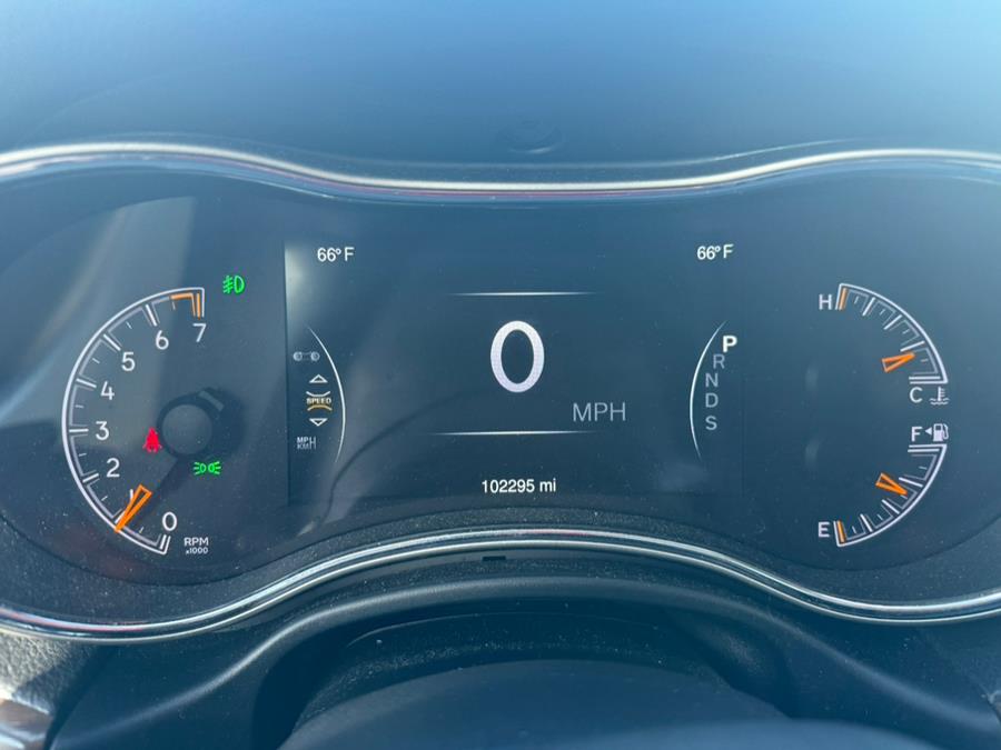 2014 Jeep Grand Cherokee 4WD 4dr Laredo, available for sale in Southwick, Massachusetts | Country Auto Sales. Southwick, Massachusetts 2014 Jeep Grand Cherokee 4WD 4dr Laredo, available for sale in Southwick, Massachusetts | Country Auto Sales. Southwick, Massachusetts