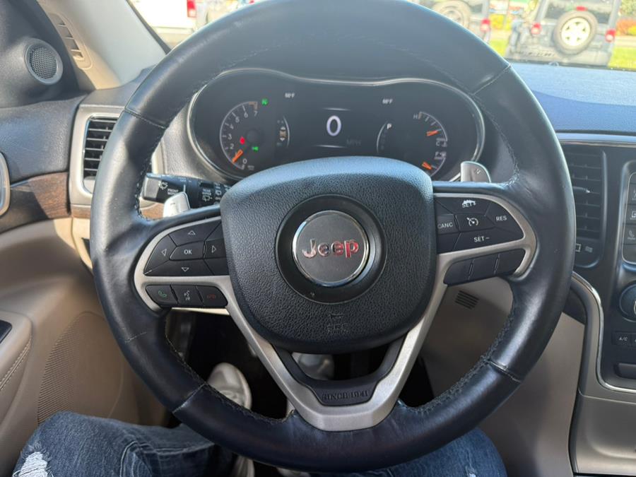 2014 Jeep Grand Cherokee 4WD 4dr Laredo, available for sale in Southwick, Massachusetts | Country Auto Sales. Southwick, Massachusetts 2014 Jeep Grand Cherokee 4WD 4dr Laredo, available for sale in Southwick, Massachusetts | Country Auto Sales. Southwick, Massachusetts