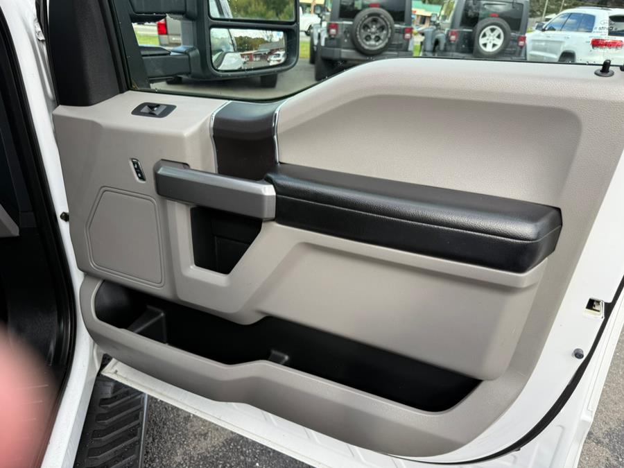 2015 Ford F-150 4WD SuperCrew 157" XLT, available for sale in Southwick, Massachusetts | Country Auto Sales. Southwick, Massachusetts 2015 Ford F-150 4WD SuperCrew 157" XLT, available for sale in Southwick, Massachusetts | Country Auto Sales. Southwick, Massachusetts