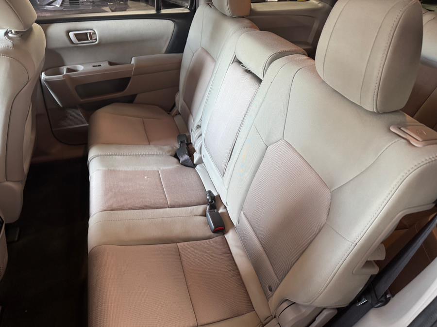2015 Honda Pilot 4WD 4dr SE, available for sale in West Babylon , New York | MP Motors Inc. West Babylon , New York 2015 Honda Pilot 4WD 4dr SE, available for sale in West Babylon , New York | MP Motors Inc. West Babylon , New York