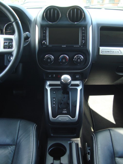 2016 Jeep Compass 4WD 4dr High Altitude Edition, available for sale in Manchester, Connecticut | Yara Motors. Manchester, Connecticut 2016 Jeep Compass 4WD 4dr High Altitude Edition, available for sale in Manchester, Connecticut | Yara Motors. Manchester, Connecticut