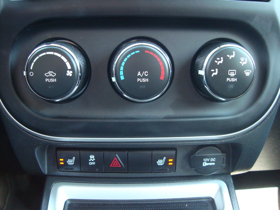 2016 Jeep Compass 4WD 4dr High Altitude Edition, available for sale in Manchester, Connecticut | Yara Motors. Manchester, Connecticut 2016 Jeep Compass 4WD 4dr High Altitude Edition, available for sale in Manchester, Connecticut | Yara Motors. Manchester, Connecticut