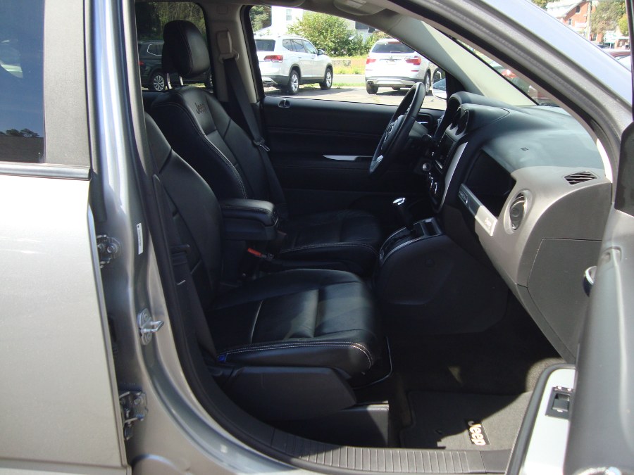 2016 Jeep Compass 4WD 4dr High Altitude Edition, available for sale in Manchester, Connecticut | Yara Motors. Manchester, Connecticut 2016 Jeep Compass 4WD 4dr High Altitude Edition, available for sale in Manchester, Connecticut | Yara Motors. Manchester, Connecticut
