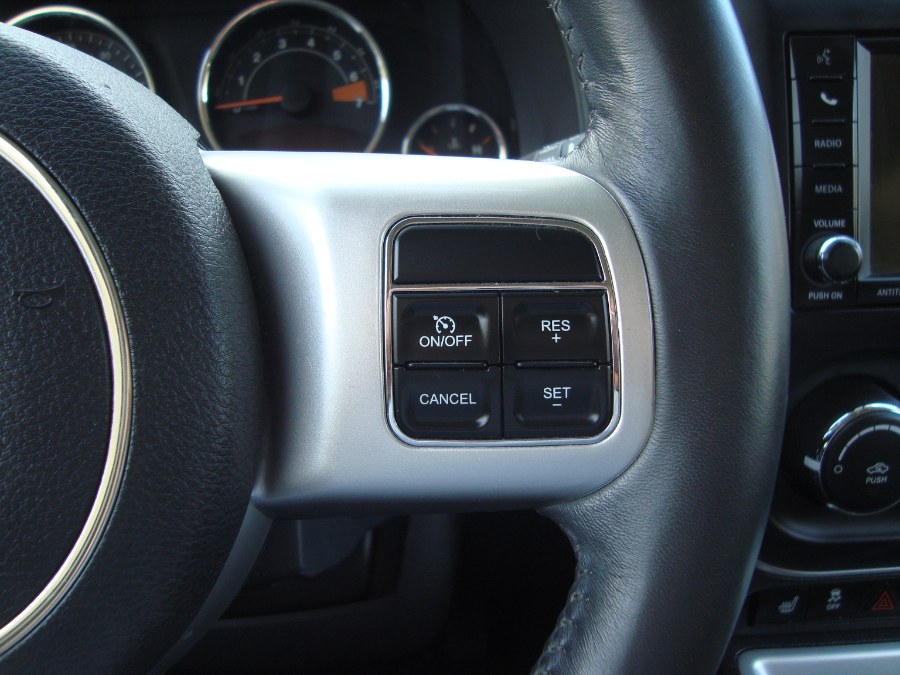 2016 Jeep Compass 4WD 4dr High Altitude Edition, available for sale in Manchester, Connecticut | Yara Motors. Manchester, Connecticut 2016 Jeep Compass 4WD 4dr High Altitude Edition, available for sale in Manchester, Connecticut | Yara Motors. Manchester, Connecticut