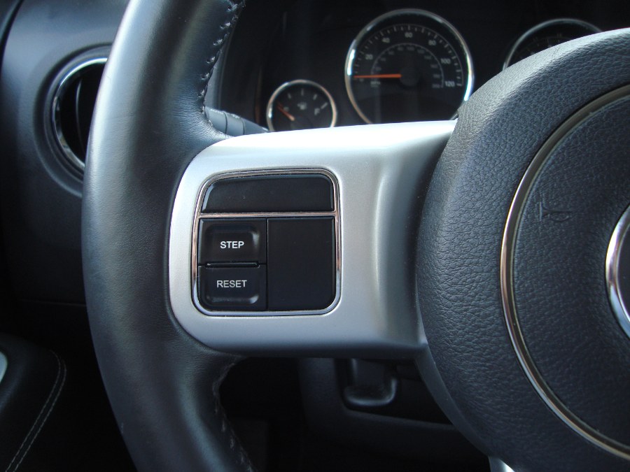 2016 Jeep Compass 4WD 4dr High Altitude Edition, available for sale in Manchester, Connecticut | Yara Motors. Manchester, Connecticut 2016 Jeep Compass 4WD 4dr High Altitude Edition, available for sale in Manchester, Connecticut | Yara Motors. Manchester, Connecticut