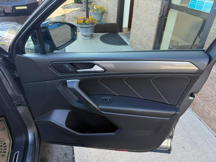 2022 Volkswagen Tiguan 2.0T SE R-Line Black 4MOTION, available for sale in East Windsor, Connecticut | Century Auto And Truck. East Windsor, Connecticut 2022 Volkswagen Tiguan 2.0T SE R-Line Black 4MOTION, available for sale in East Windsor, Connecticut | Century Auto And Truck. East Windsor, Connecticut