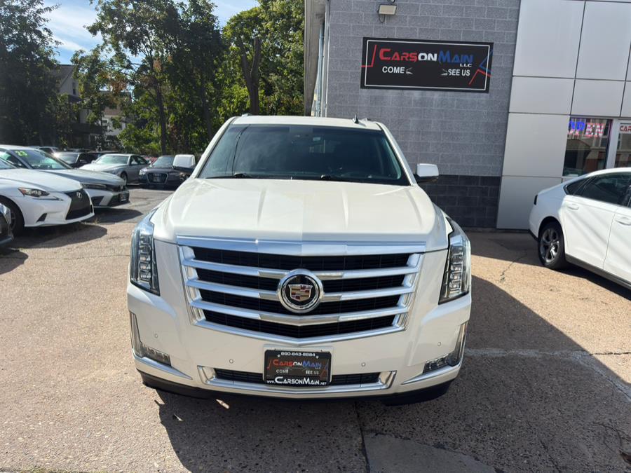 2015 Cadillac Escalade Luxury photo 2