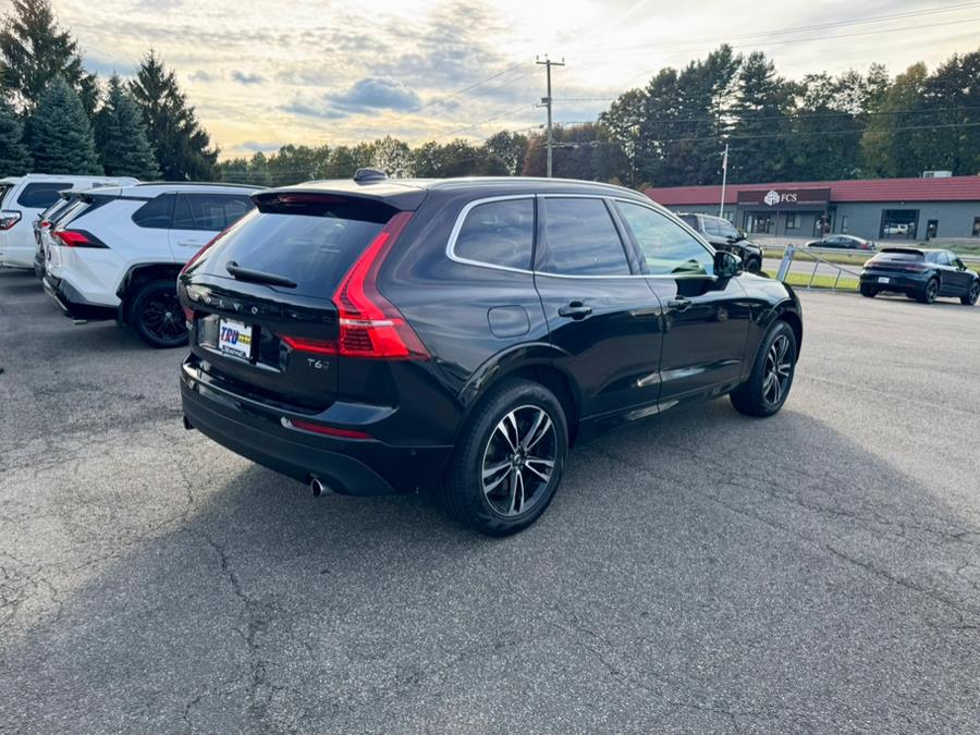 2018 Volvo XC60 T6 Momentum photo 5