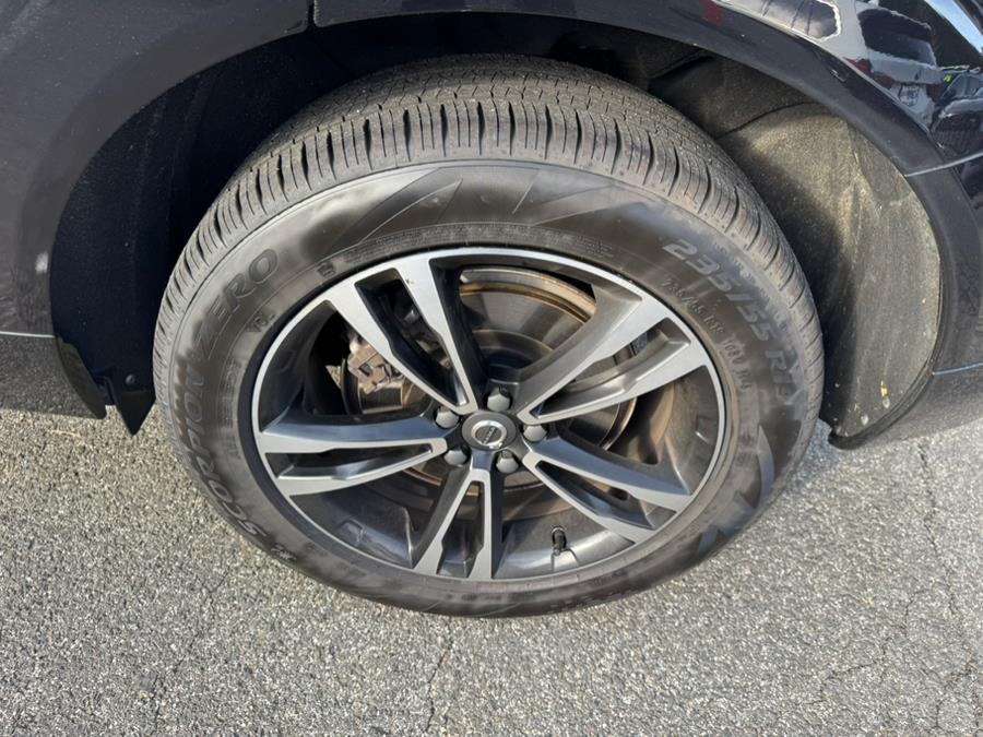 2018 Volvo XC60 T6 Momentum photo 10