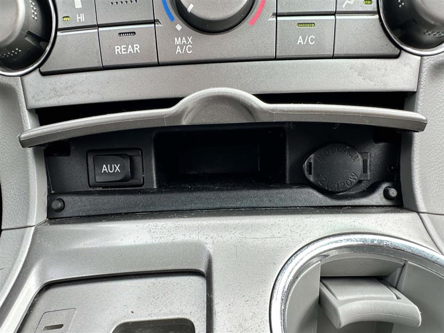 2010 Toyota Highlander Base, available for sale in Patchogue, New York | Baron Supercenter. Patchogue, New York 2010 Toyota Highlander Base, available for sale in Patchogue, New York | Baron Supercenter. Patchogue, New York