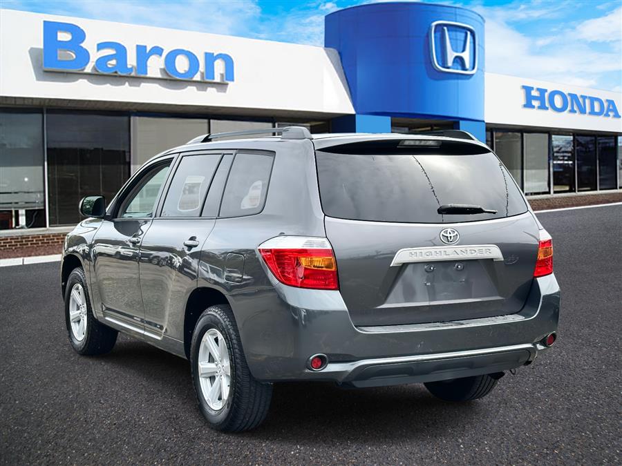 2010 Toyota Highlander Base, available for sale in Patchogue, New York | Baron Supercenter. Patchogue, New York 2010 Toyota Highlander Base, available for sale in Patchogue, New York | Baron Supercenter. Patchogue, New York