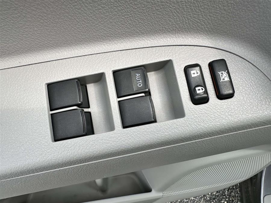 2010 Toyota Highlander Base, available for sale in Patchogue, New York | Baron Supercenter. Patchogue, New York 2010 Toyota Highlander Base, available for sale in Patchogue, New York | Baron Supercenter. Patchogue, New York