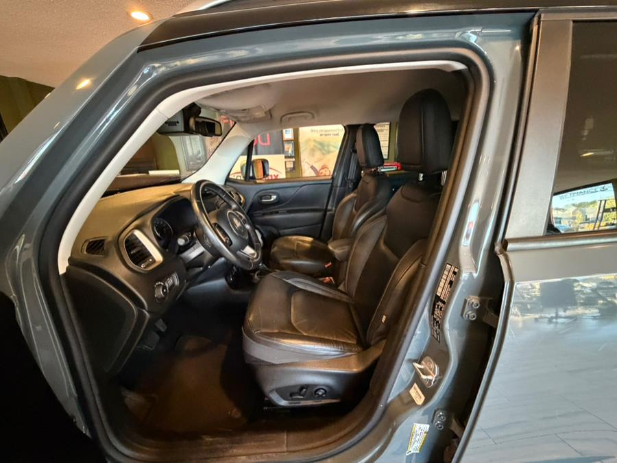 2017 Jeep Renegade Limited 4x4, available for sale in West Hartford, Connecticut | AutoMax. West Hartford, Connecticut 2017 Jeep Renegade Limited 4x4, available for sale in West Hartford, Connecticut | AutoMax. West Hartford, Connecticut