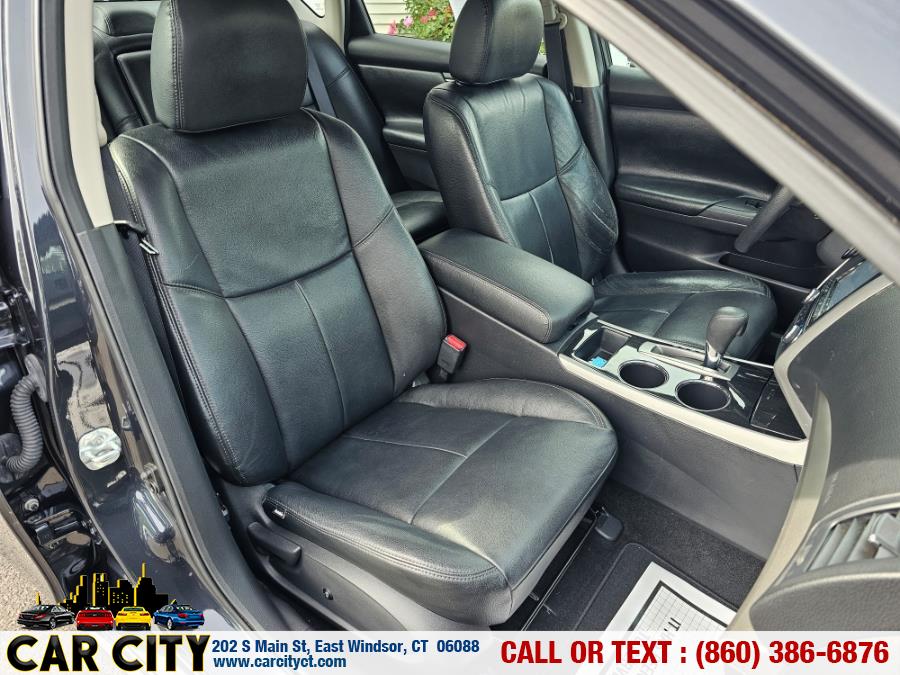 2014 Nissan Altima 4dr Sdn I4 2.5 S, available for sale in East Windsor, Connecticut | Car City LLC. East Windsor, Connecticut 2014 Nissan Altima 4dr Sdn I4 2.5 S, available for sale in East Windsor, Connecticut | Car City LLC. East Windsor, Connecticut