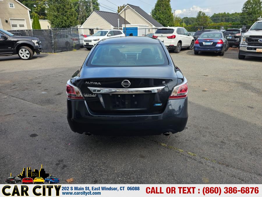 2014 Nissan Altima 4dr Sdn I4 2.5 S, available for sale in East Windsor, Connecticut | Car City LLC. East Windsor, Connecticut 2014 Nissan Altima 4dr Sdn I4 2.5 S, available for sale in East Windsor, Connecticut | Car City LLC. East Windsor, Connecticut