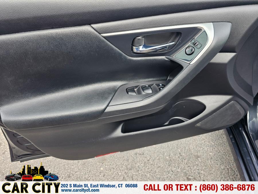 2014 Nissan Altima 4dr Sdn I4 2.5 S, available for sale in East Windsor, Connecticut | Car City LLC. East Windsor, Connecticut 2014 Nissan Altima 4dr Sdn I4 2.5 S, available for sale in East Windsor, Connecticut | Car City LLC. East Windsor, Connecticut