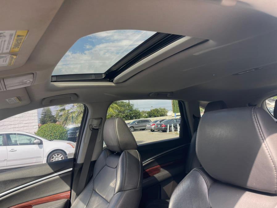 2016 Acura MDX SH-AWD 4dr, available for sale in Hawaiian Gardens, California | Luxe Motors. Hawaiian Gardens, California 2016 Acura MDX SH-AWD 4dr, available for sale in Hawaiian Gardens, California | Luxe Motors. Hawaiian Gardens, California