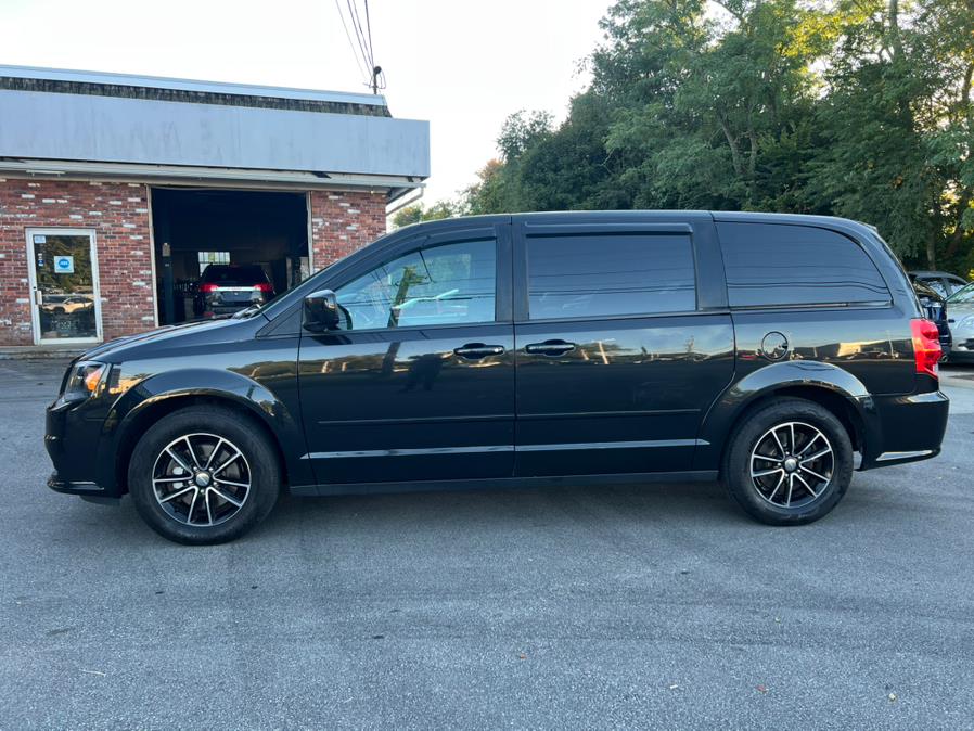 2016 Dodge Grand Caravan 4dr Wgn SXT, available for sale in Swansea, Massachusetts | Gas On The Run. Swansea, Massachusetts 2016 Dodge Grand Caravan 4dr Wgn SXT, available for sale in Swansea, Massachusetts | Gas On The Run. Swansea, Massachusetts