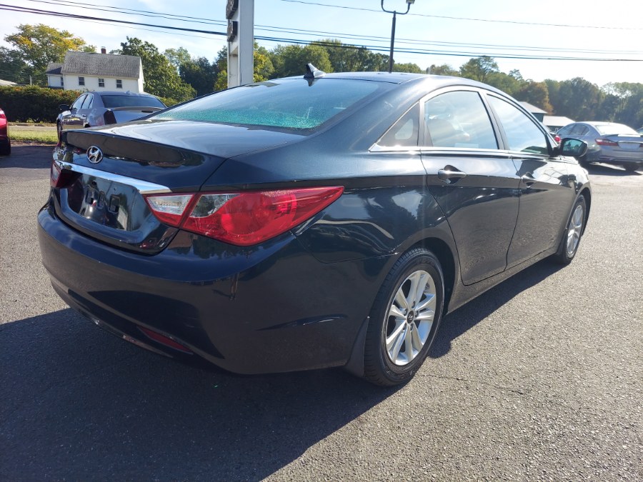 2011 Hyundai Sonata GLS photo 3