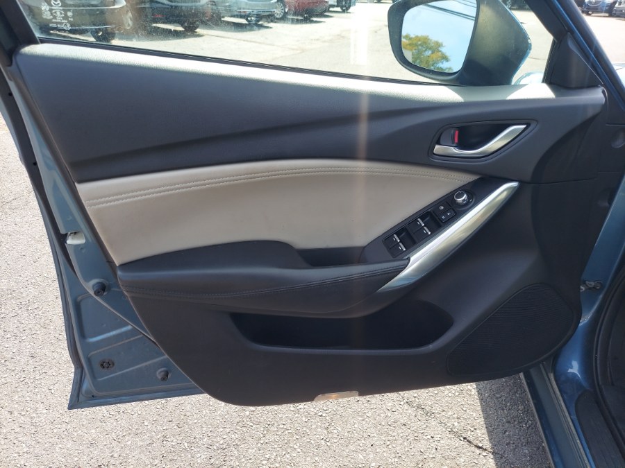 2016 Mazda Mazda6 Touring photo 10