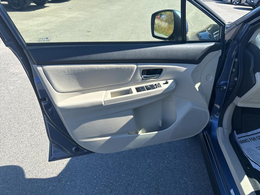 2013 Subaru Crosstrek 2.0i Premium photo 9