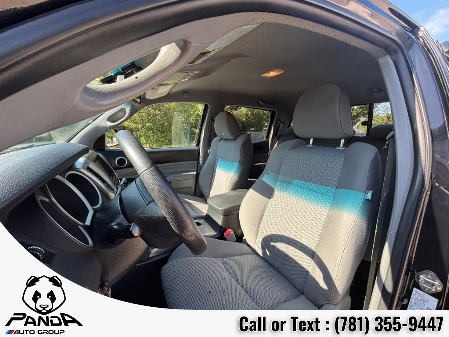 2014 Toyota Tacoma 4WD Double Cab V6 AT (Natl), available for sale in Abington, Massachusetts | Panda Auto Group. Abington, Massachusetts 2014 Toyota Tacoma 4WD Double Cab V6 AT (Natl), available for sale in Abington, Massachusetts | Panda Auto Group. Abington, Massachusetts