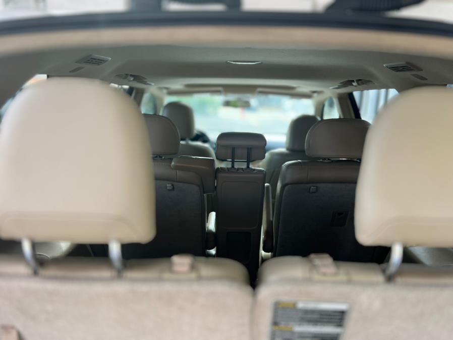2013 Toyota Highlander FWD 4dr V6 SE (Natl), available for sale in Hialeah, Florida | The Palm Motors LLC. Hialeah, Florida 2013 Toyota Highlander FWD 4dr V6 SE (Natl), available for sale in Hialeah, Florida | The Palm Motors LLC. Hialeah, Florida