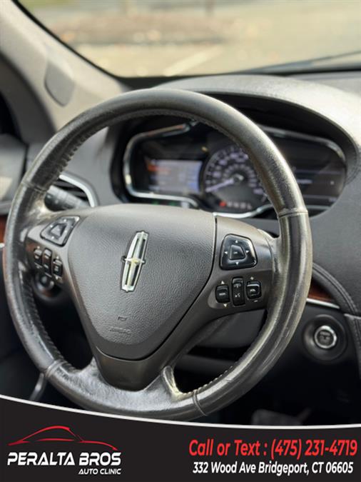 2014 Lincoln MKT 4dr Wgn 3.7L AWD w/Livery Pkg, available for sale in Bridgeport, Connecticut | Peralta Bros Auto Clinic. Bridgeport, Connecticut 2014 Lincoln MKT 4dr Wgn 3.7L AWD w/Livery Pkg, available for sale in Bridgeport, Connecticut | Peralta Bros Auto Clinic. Bridgeport, Connecticut