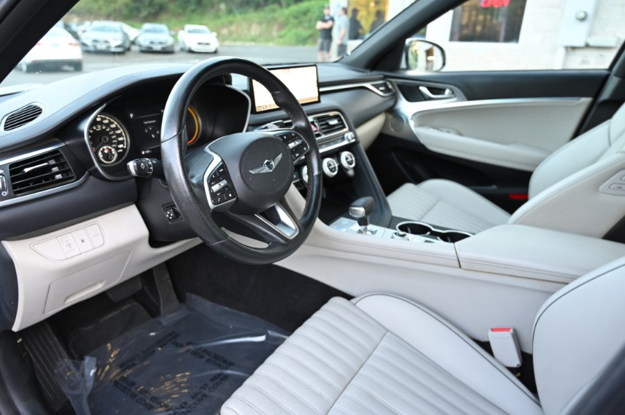 2022 Genesis G70 2.0T photo 14