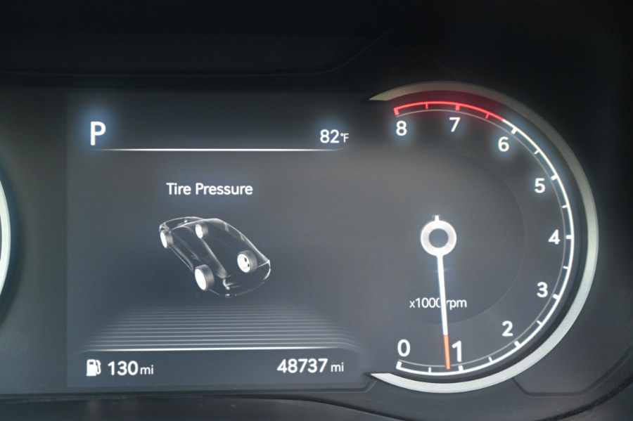 2022 Genesis G70 2.0T photo 24