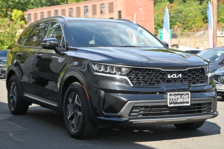 2022 Kia Sorento Hybrid S photo 6