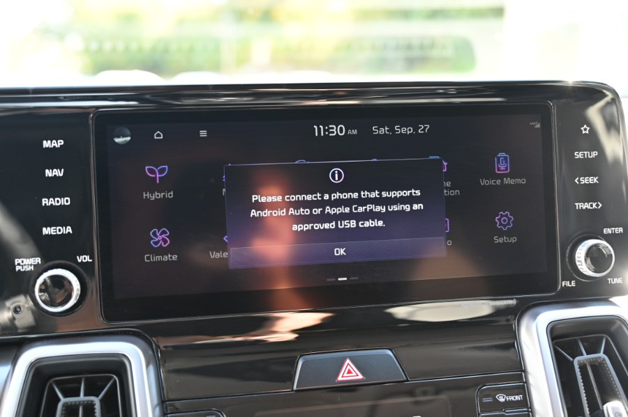 2022 Kia Sorento Hybrid S photo 25