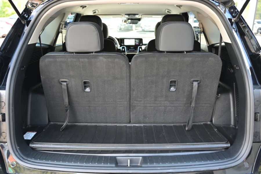 2022 Kia Sorento Hybrid S photo 18