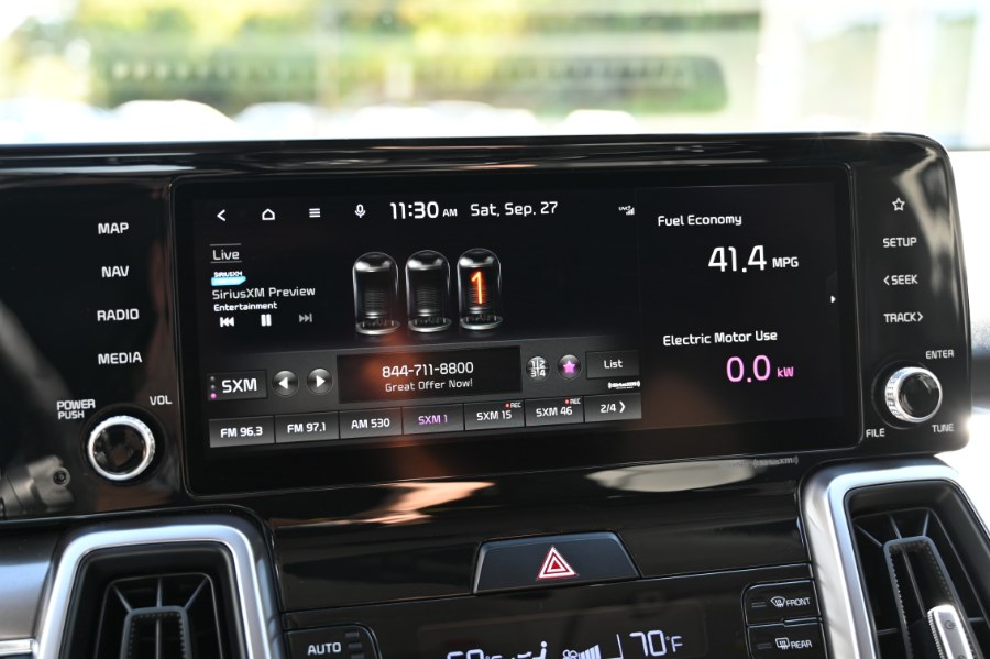 2022 Kia Sorento Hybrid S photo 26