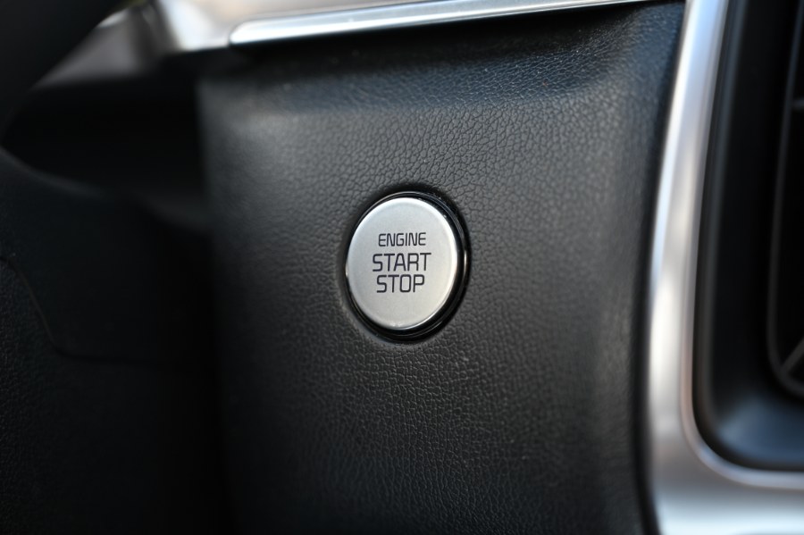 2022 Kia Sorento Hybrid S photo 31