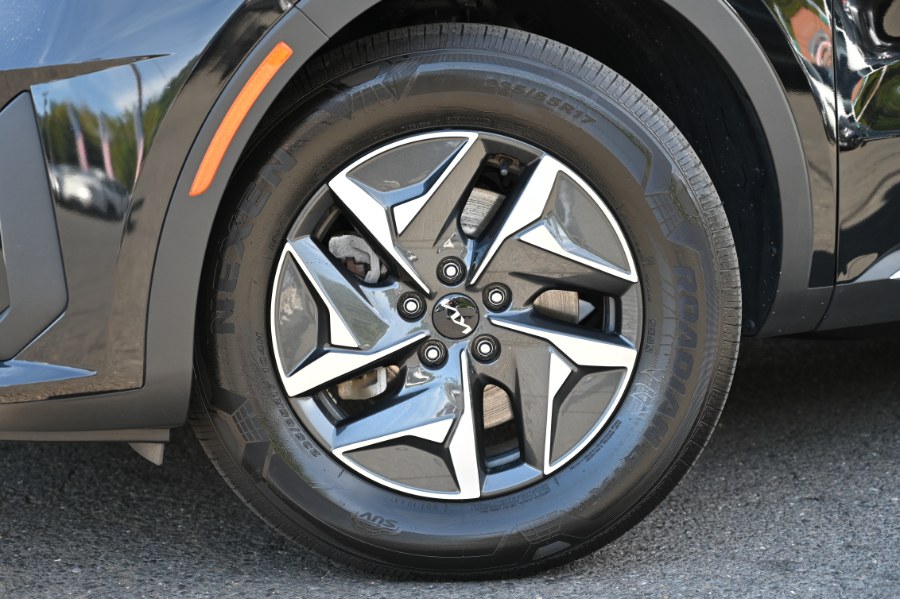 2022 Kia Sorento Hybrid S photo 8