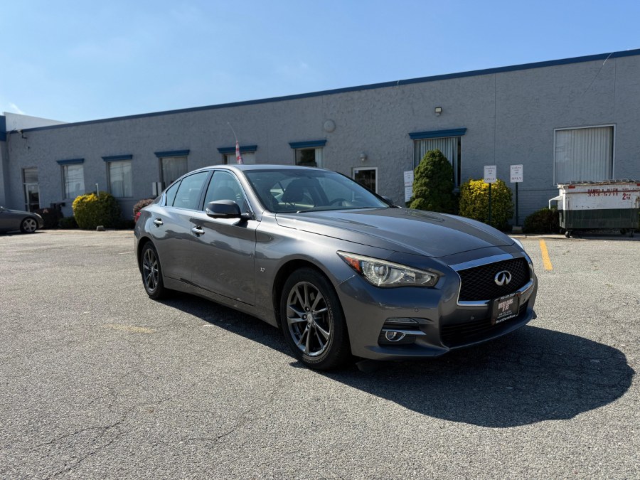 Used 2015 INFINITI Q50 in Hicksville, New York | REGAL AUTOHAUS Auto Service and Sales. Hicksville, New York