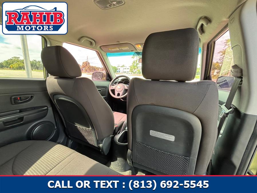 2013 Kia Soul 5dr Wgn Auto Base, available for sale in Orlando, Florida | Rahib inc. Orlando, Florida 2013 Kia Soul 5dr Wgn Auto Base, available for sale in Orlando, Florida | Rahib inc. Orlando, Florida