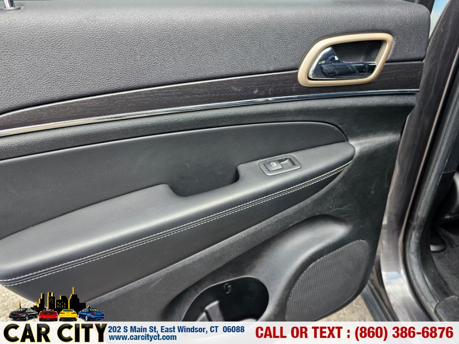 2014 Jeep Grand Cherokee 4WD 4dr Limited, available for sale in East Windsor, Connecticut | Car City LLC. East Windsor, Connecticut 2014 Jeep Grand Cherokee 4WD 4dr Limited, available for sale in East Windsor, Connecticut | Car City LLC. East Windsor, Connecticut