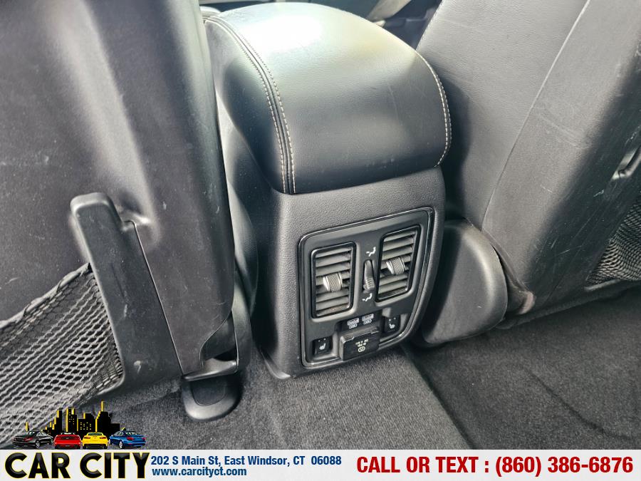 2014 Jeep Grand Cherokee 4WD 4dr Limited, available for sale in East Windsor, Connecticut | Car City LLC. East Windsor, Connecticut 2014 Jeep Grand Cherokee 4WD 4dr Limited, available for sale in East Windsor, Connecticut | Car City LLC. East Windsor, Connecticut